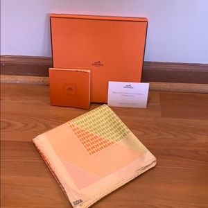 Hermes 2005 Multicolor H en Biais Twill Silk Scarf